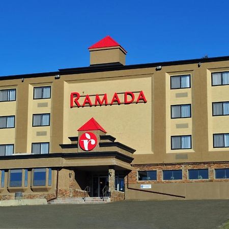 Ramada By Wyndham Williams Lake Zewnętrze zdjęcie