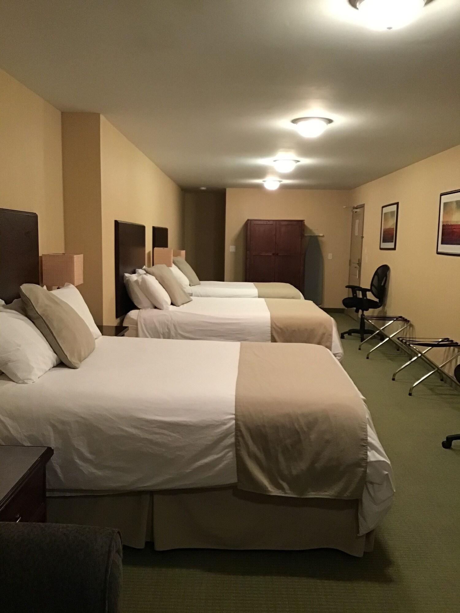 Ramada By Wyndham Williams Lake Zewnętrze zdjęcie