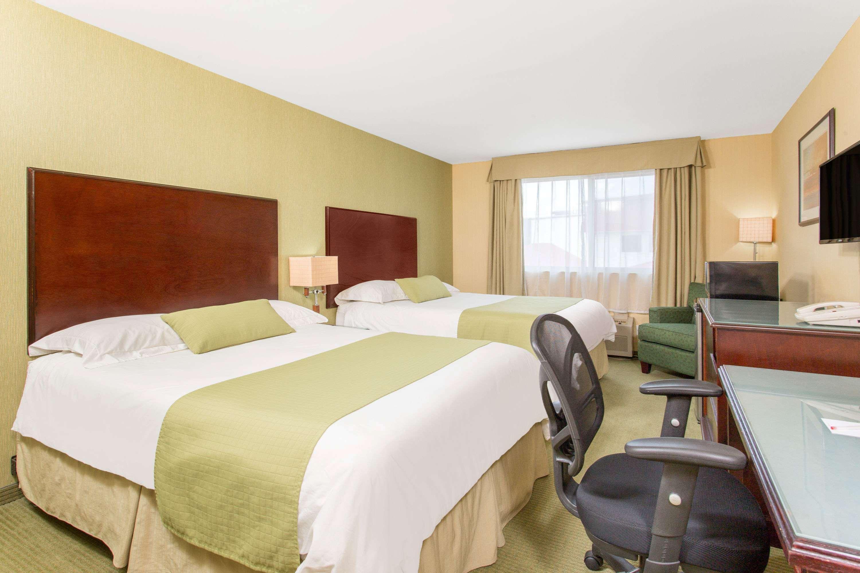 Ramada By Wyndham Williams Lake Zewnętrze zdjęcie